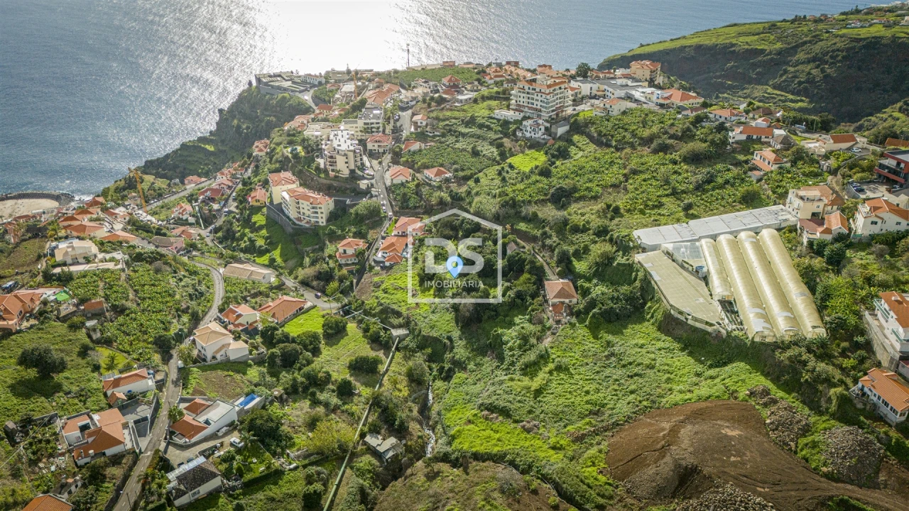 Terreno para Venda em Calheta Foto 7