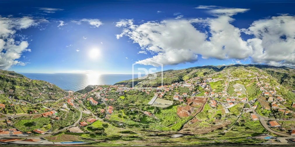 Terreno para Venda em Calheta