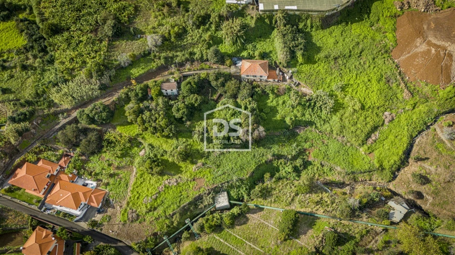 Terreno para Venda em Calheta Foto 2