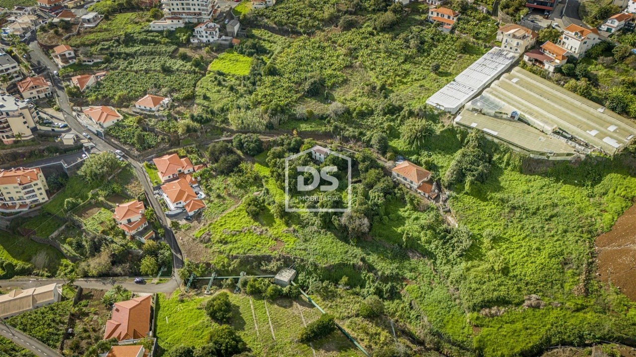 Terreno para Venda em Calheta Foto 10