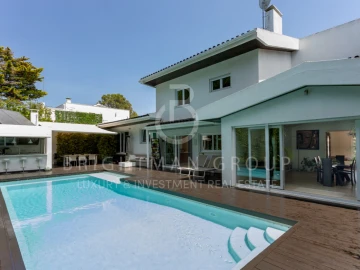 Moradia T6 para Venda em Belém