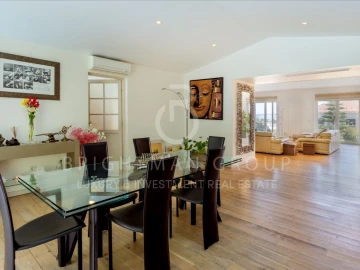 Moradia T6 para Venda em Belém