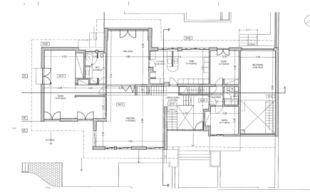 Moradia T6 para Venda em Belém