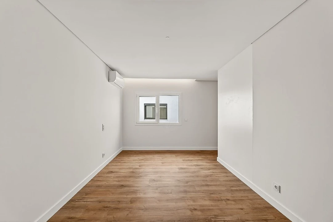 Apartamento T3 para Venda em Póvoa de Santo Adrião e Olival Basto Foto 29