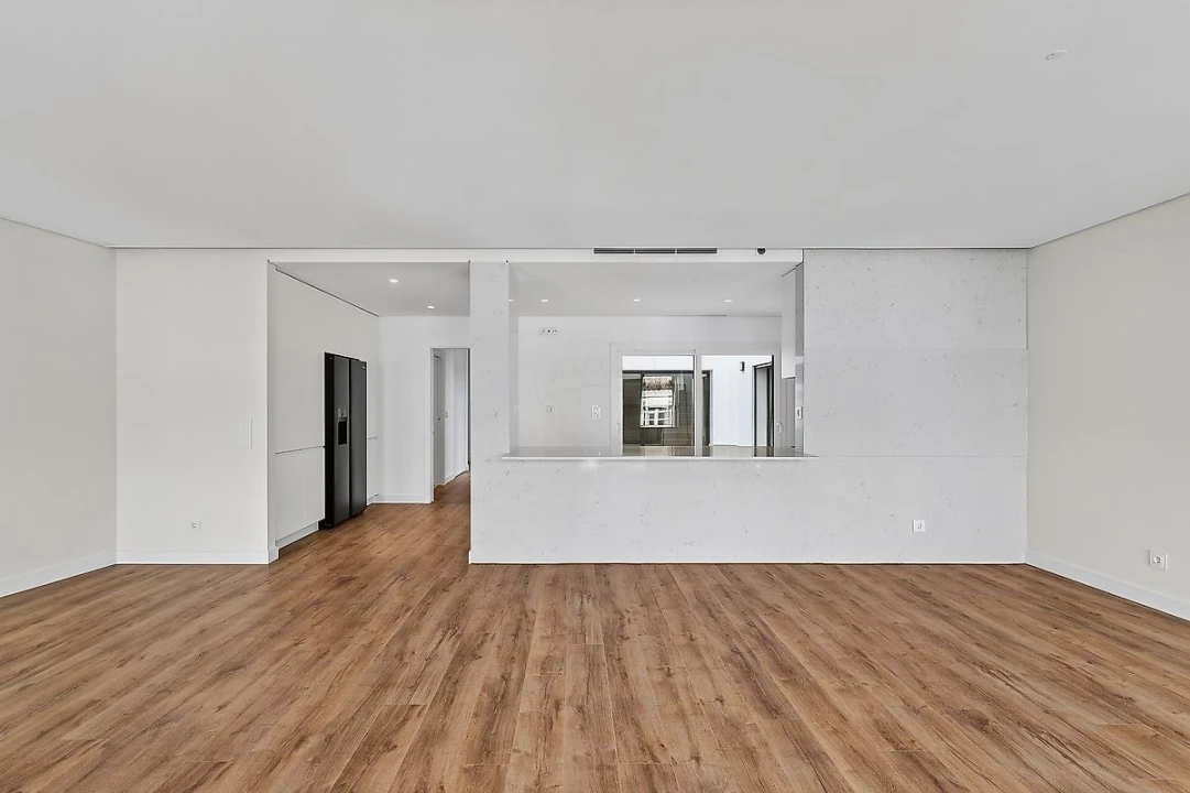 Apartamento T3 para Venda em Póvoa de Santo Adrião e Olival Basto Foto 37