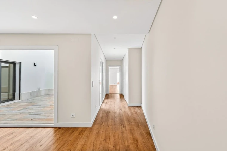 Apartamento T3 para Venda em Póvoa de Santo Adrião e Olival Basto Foto 6