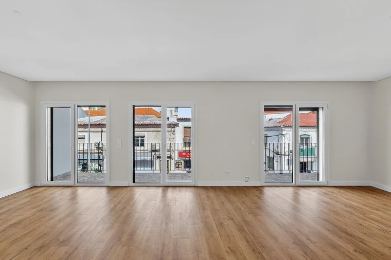 Apartamento T3 para Venda em Póvoa de Santo Adrião e Olival Basto Foto 33