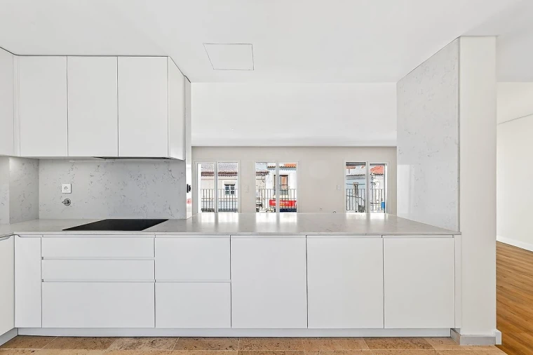 Apartamento T3 para Venda em Póvoa de Santo Adrião e Olival Basto Foto 7