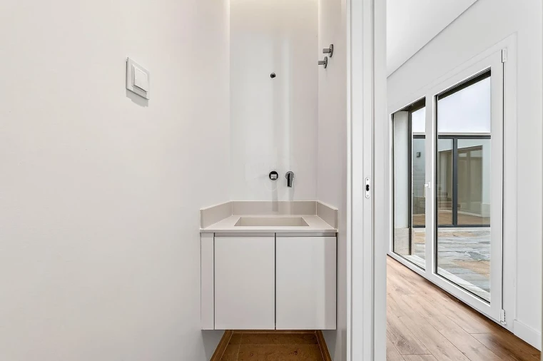 Apartamento T3 para Venda em Póvoa de Santo Adrião e Olival Basto