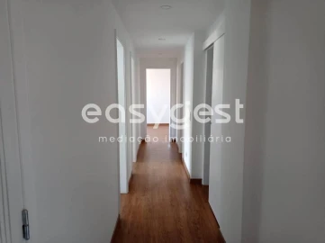 Apartamento T3 para Venda em Campo de Ourique