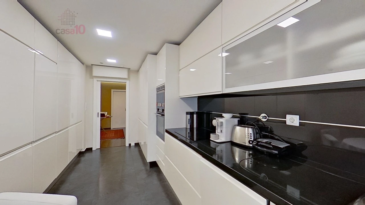 Apartamento T5 para Venda em Moscavide e Portela Foto 7