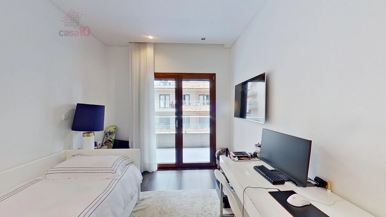 Apartamento T5 para Venda em Moscavide e Portela Foto 12