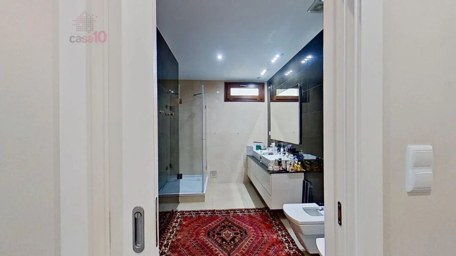 Apartamento T5 para Venda em Moscavide e Portela Foto 16