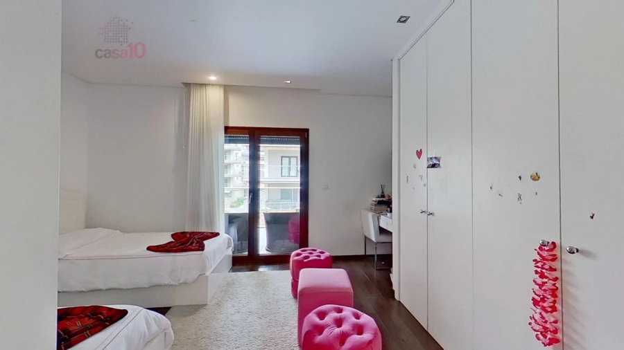 Apartamento T5 para Venda em Moscavide e Portela Foto 18