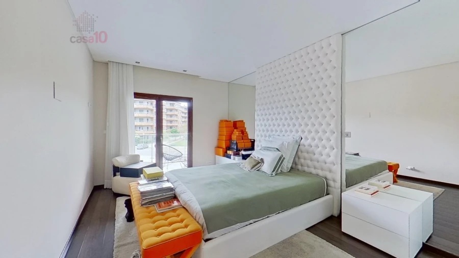 Apartamento T5 para Venda em Moscavide e Portela Foto 25