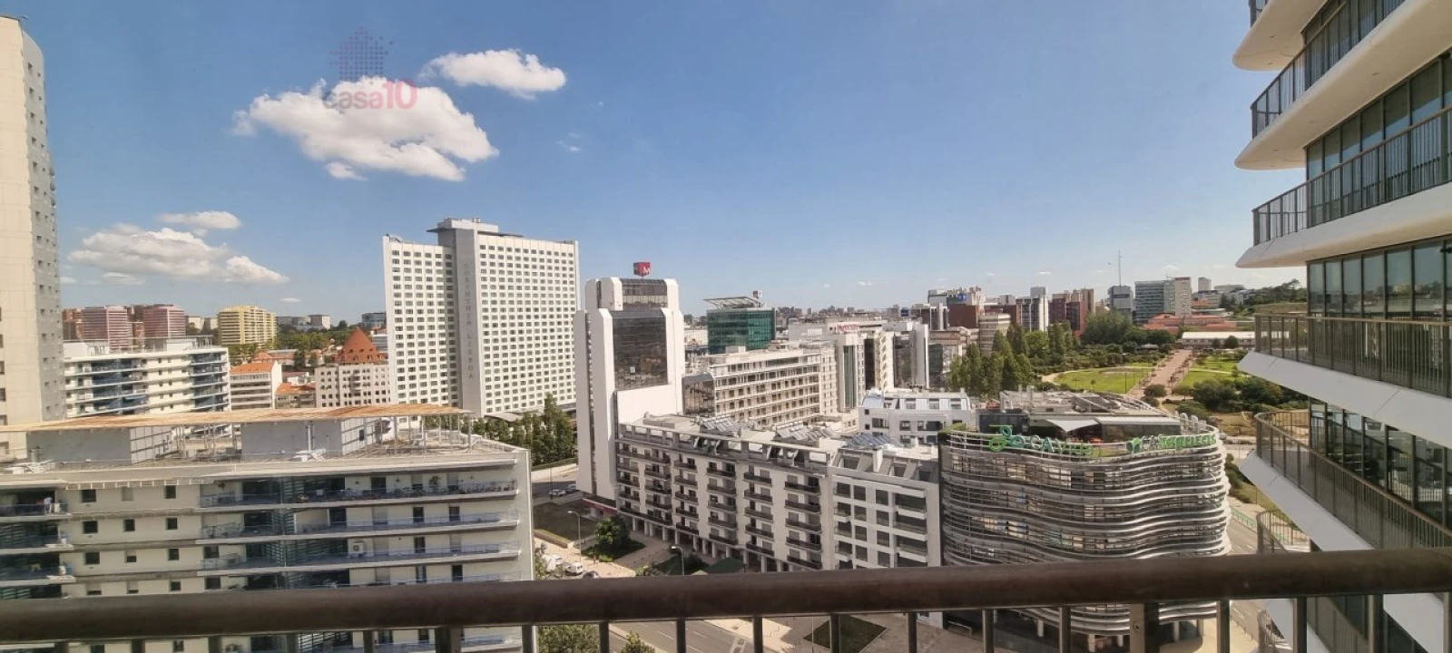 Apartamento T3 para Venda em Campolide Foto 26