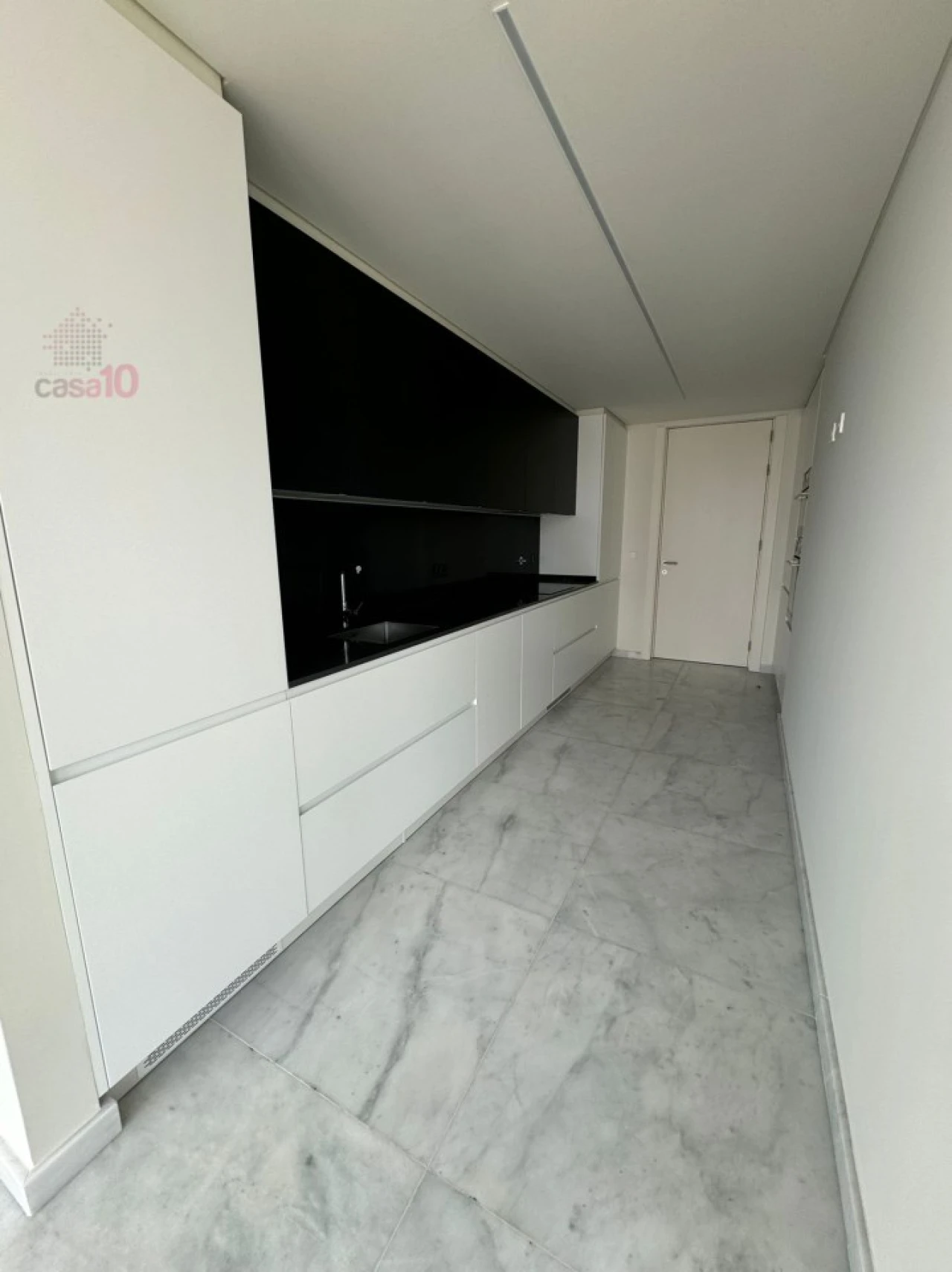 Apartamento T3 para Venda em Campolide Foto 7