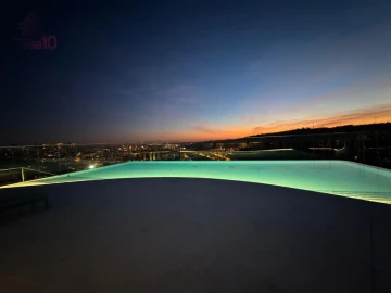 Apartamento T3 para Venda em Campolide