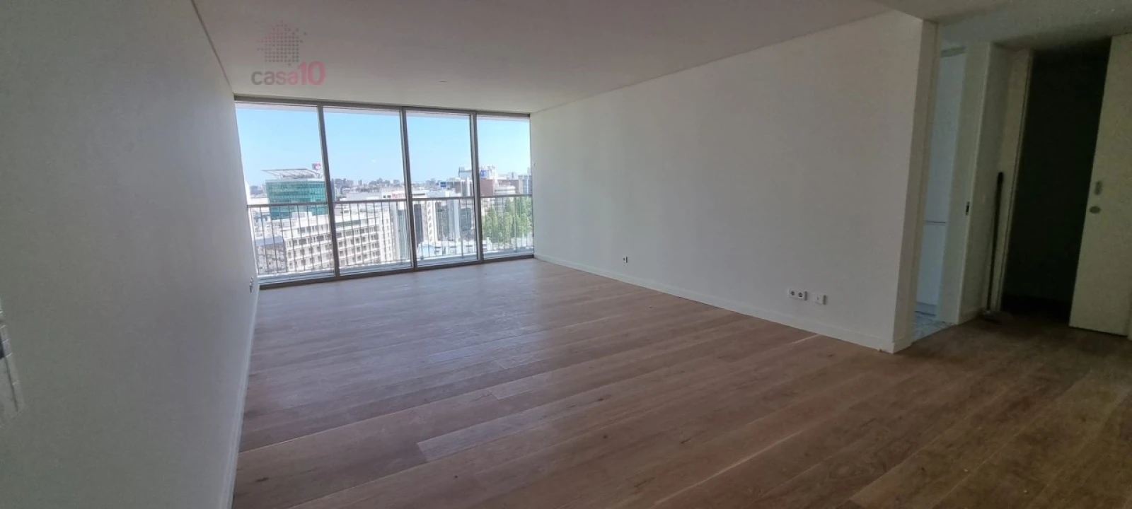 Apartamento T3 para Venda em Campolide Foto 11