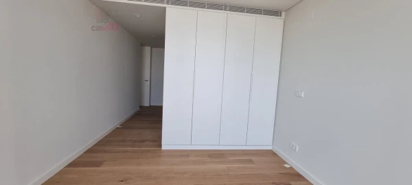 Apartamento T3 para Venda em Campolide