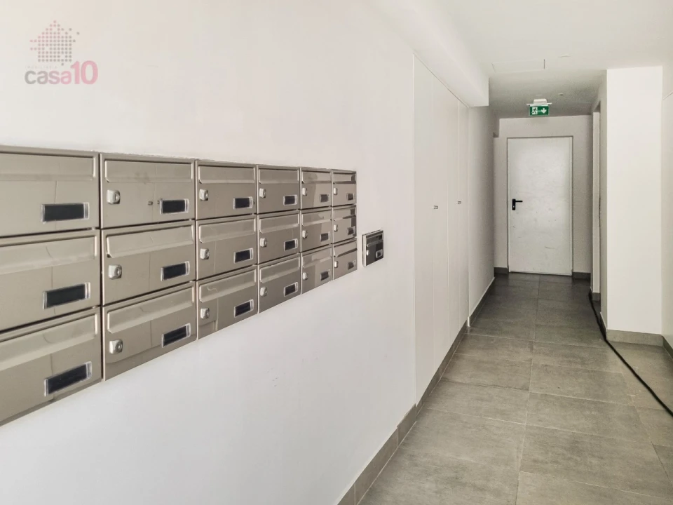 Apartamento T2 para Venda em Arroios Foto 25