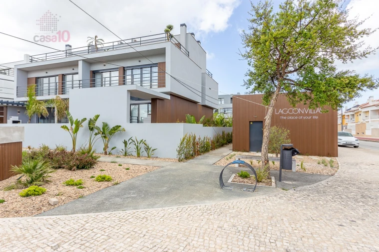 Moradia T4 para Venda em Alcochete Foto 60