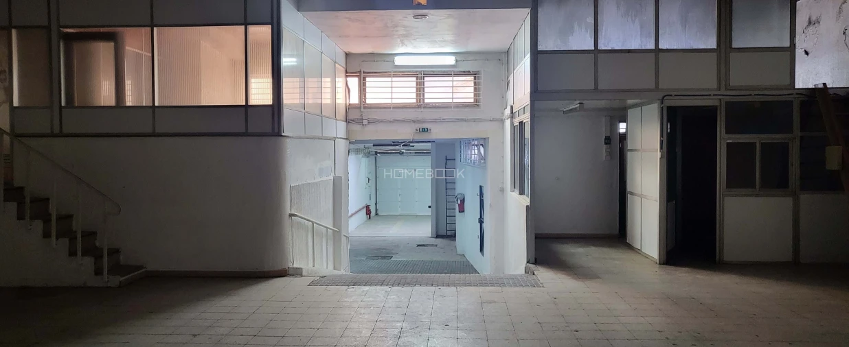 Armazém para Venda em Beato Foto 1