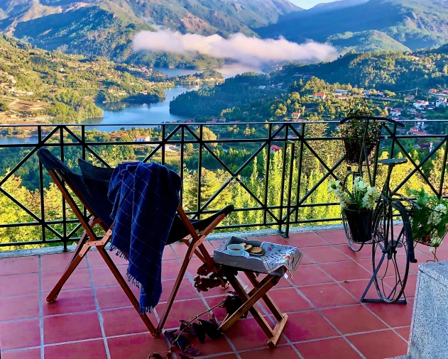 Moradia T7 para Venda em Caniçada e Soengas Foto 1