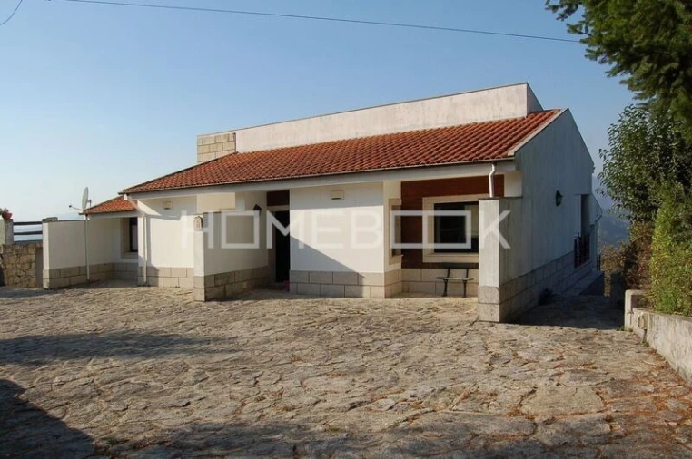 Moradia T7 para Venda em Caniçada e Soengas Foto 34