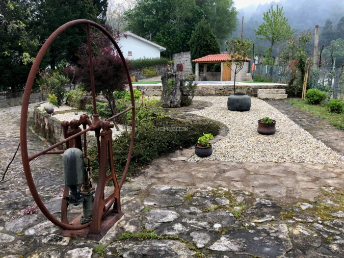 Moradia T7 para Venda em Caniçada e Soengas Foto 8