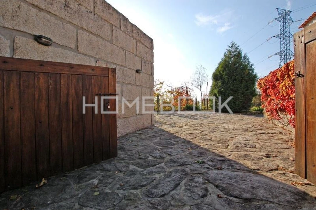 Moradia T7 para Venda em Caniçada e Soengas Foto 17