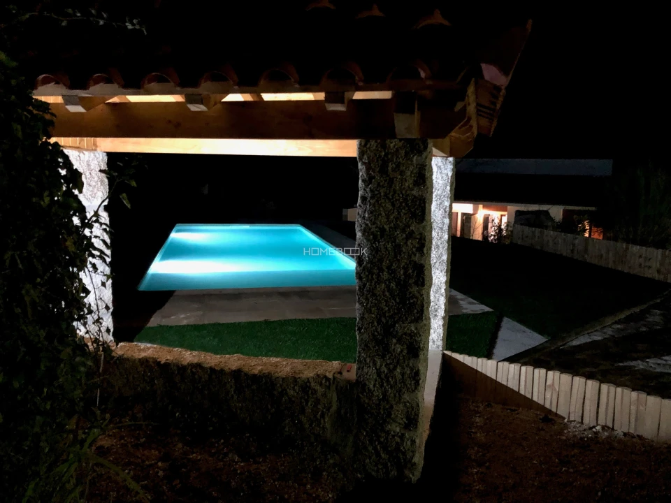 Moradia T7 para Venda em Caniçada e Soengas Foto 36