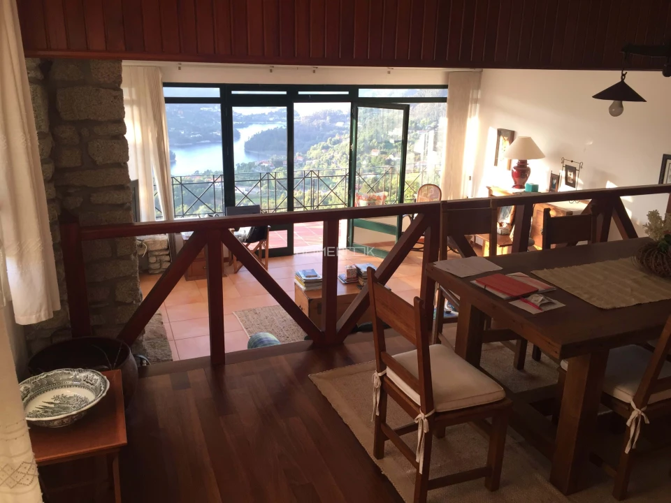 Moradia T7 para Venda em Caniçada e Soengas Foto 21