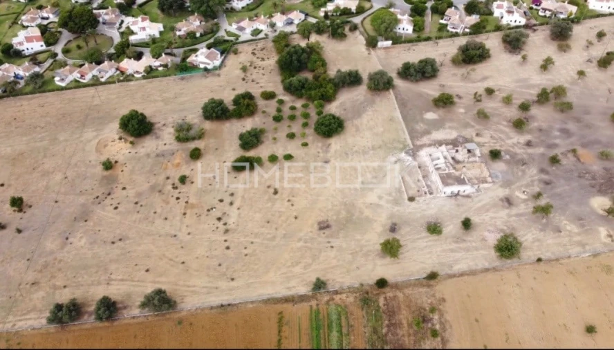 Quinta T6 para Venda em Santa Luzia Foto 9