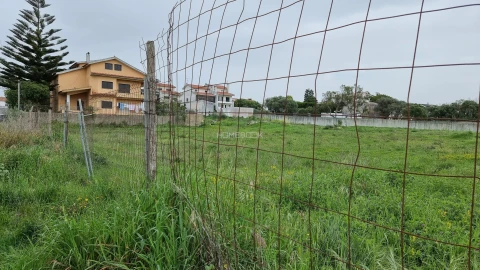 Terreno para Venda em Rio de Mouro
