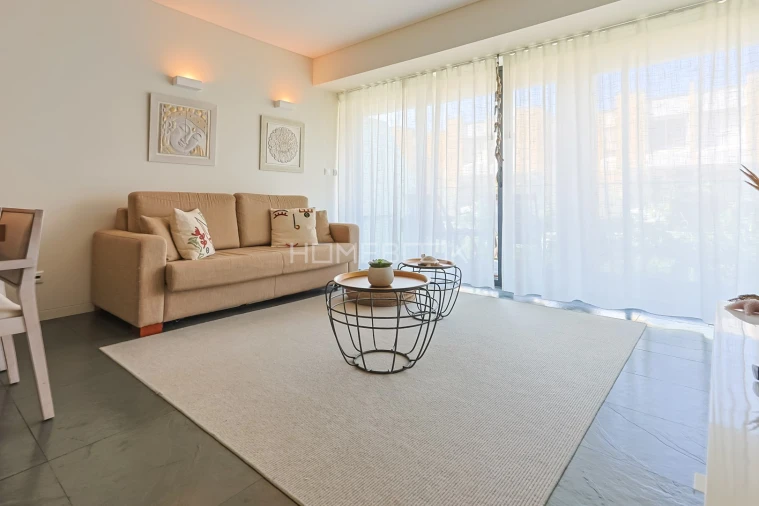 Apartamento T1 para Venda em Carvalhal Foto 16