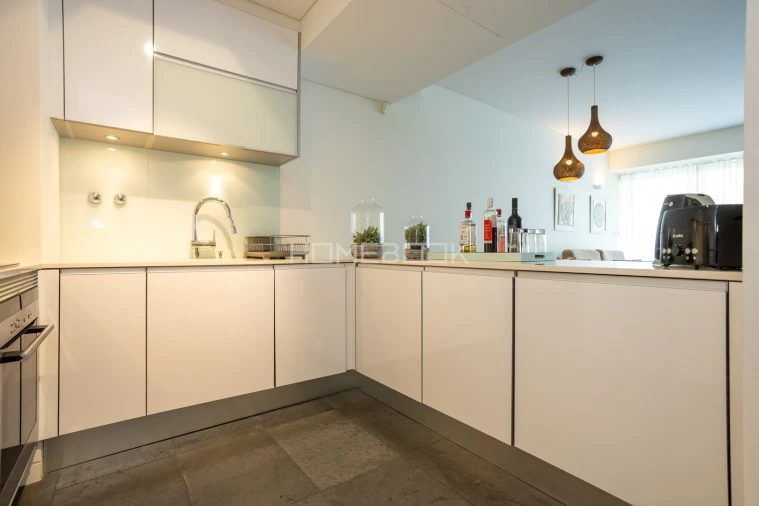 Apartamento T1 para Venda em Carvalhal Foto 8