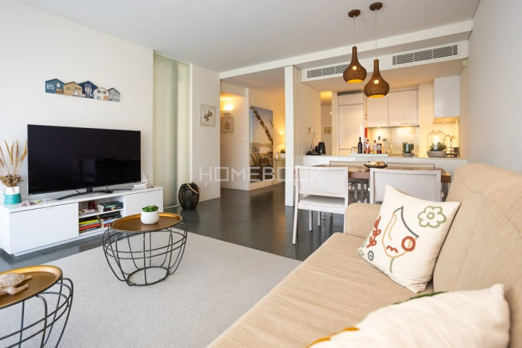 Apartamento T1 para Venda em Carvalhal Foto 2
