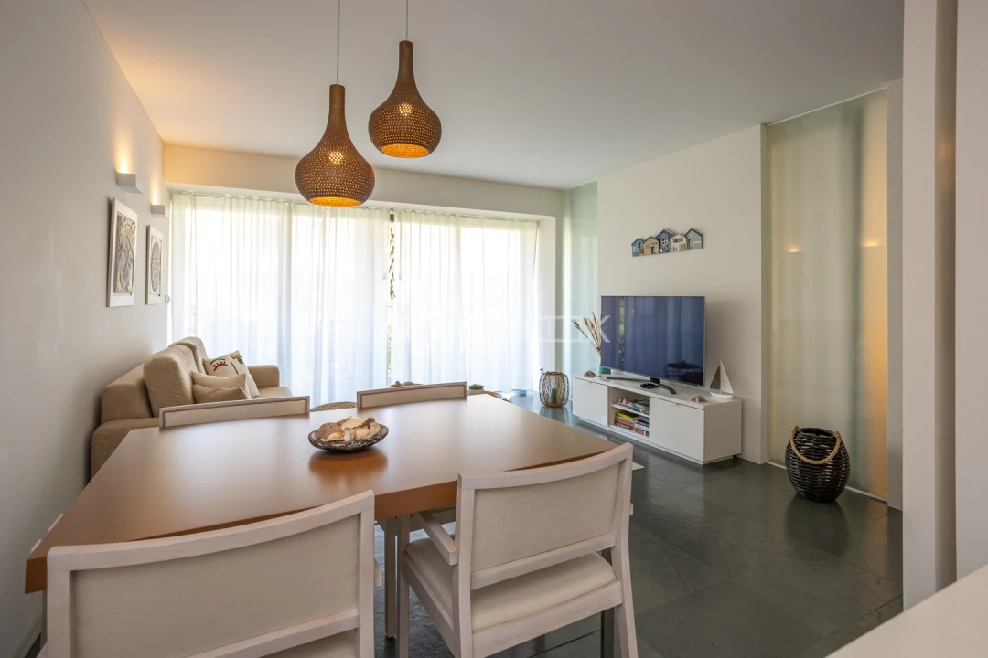 Apartamento T1 para Venda em Carvalhal Foto 1