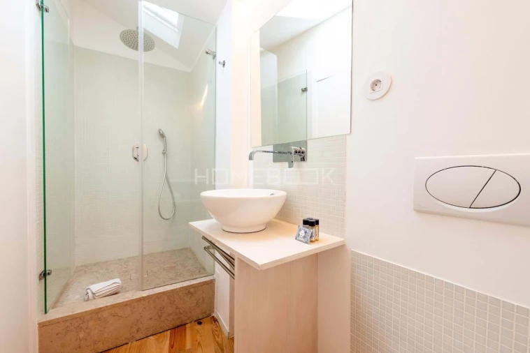 Apartamento T1 para Venda em Santa Maria Maior Foto 20
