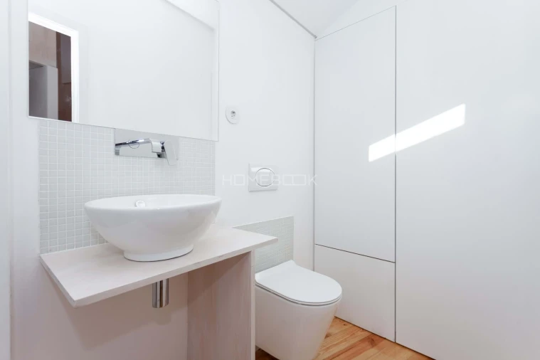 Apartamento T1 para Venda em Santa Maria Maior Foto 23