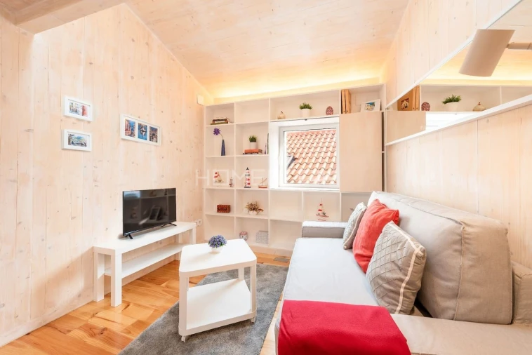 Apartamento T1 para Venda em Santa Maria Maior Foto 2