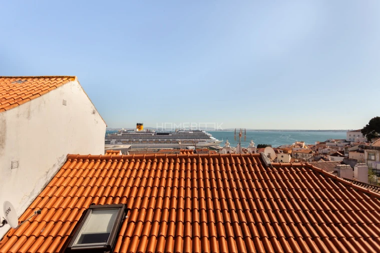 Apartamento T1 para Venda em Santa Maria Maior Foto 24