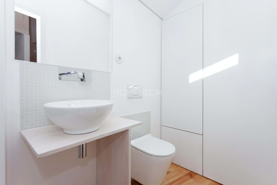 Apartamento T1 para Venda em Santa Maria Maior Foto 23