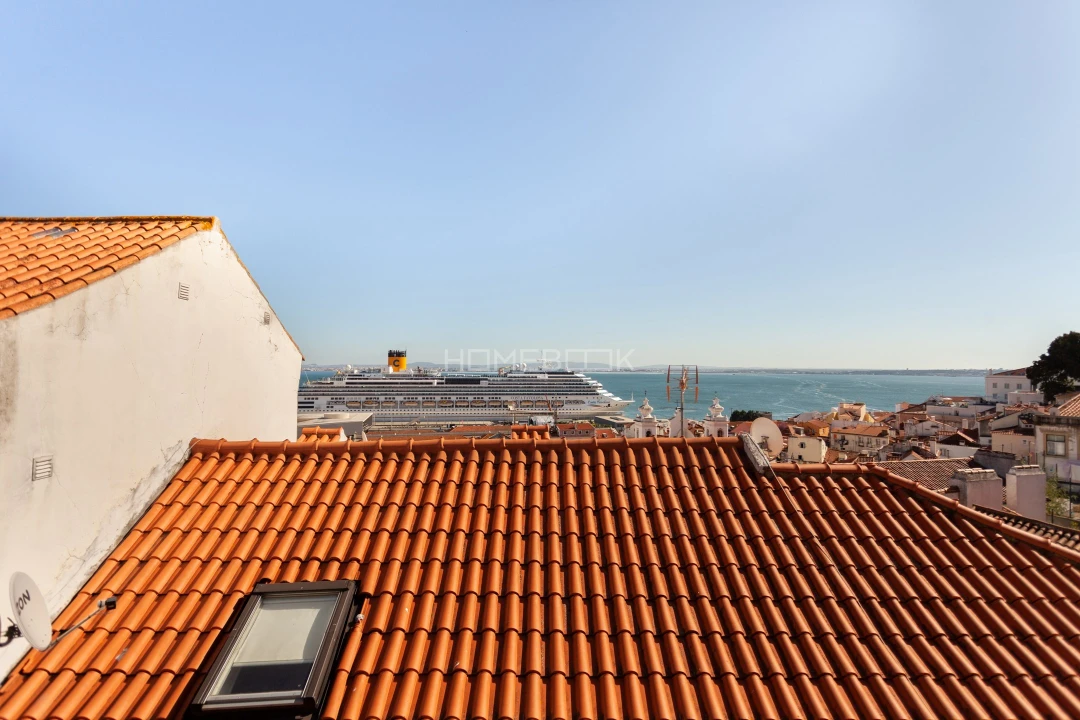 Apartamento T1 para Venda em Santa Maria Maior Foto 24