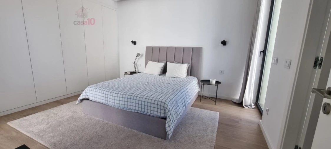 Moradia T5 para Venda em Alfragide Foto 37