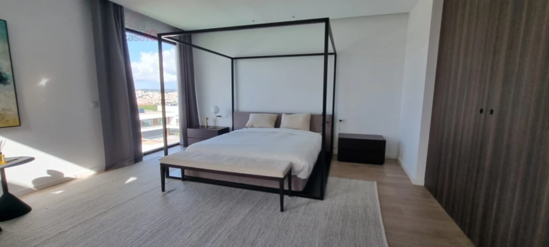 Moradia T5 para Venda em Alfragide Foto 33