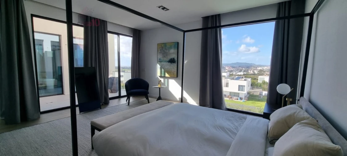 Moradia T5 para Venda em Alfragide Foto 34