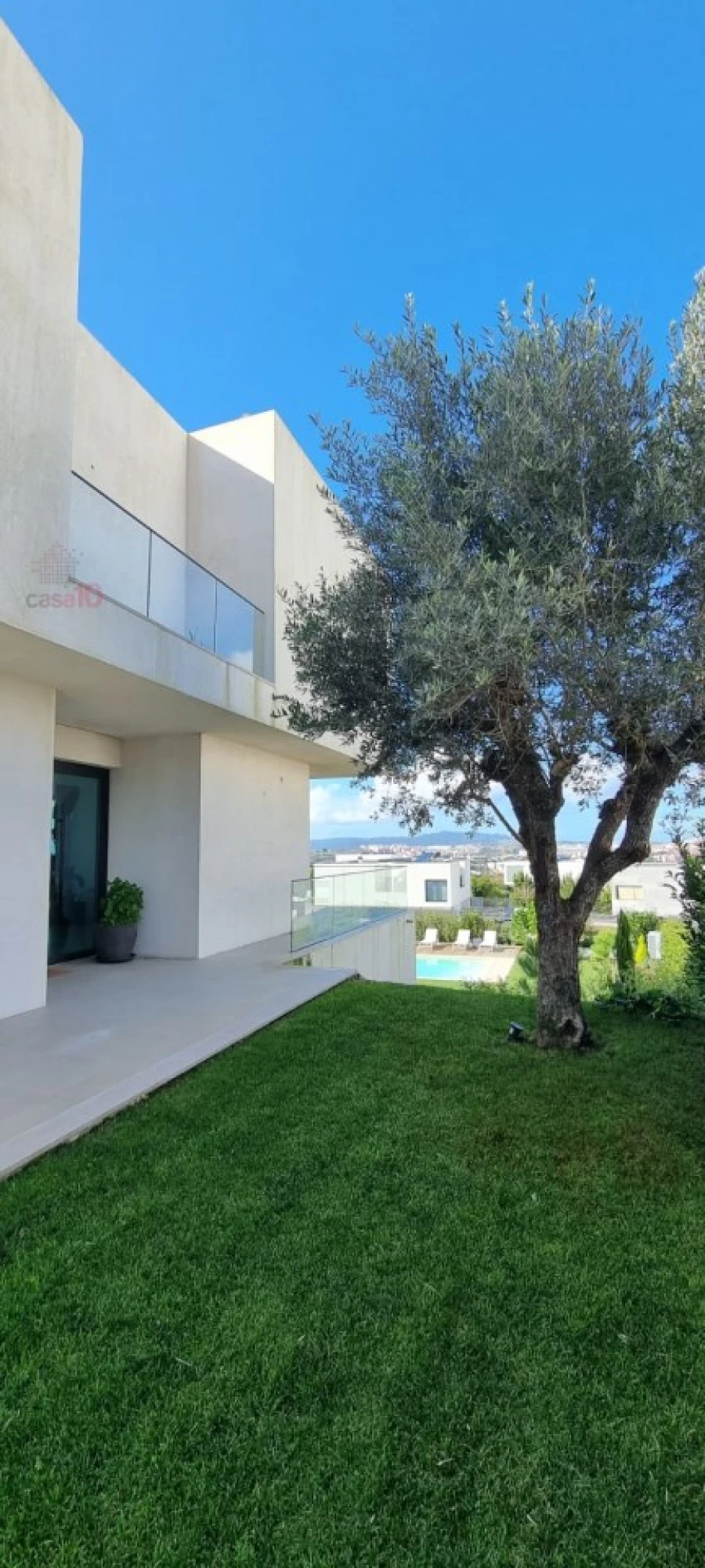 Moradia T5 para Venda em Alfragide Foto 13