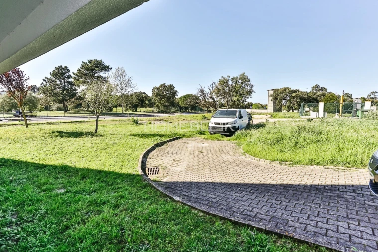 Terreno para Venda em Quinta do Anjo Foto 12
